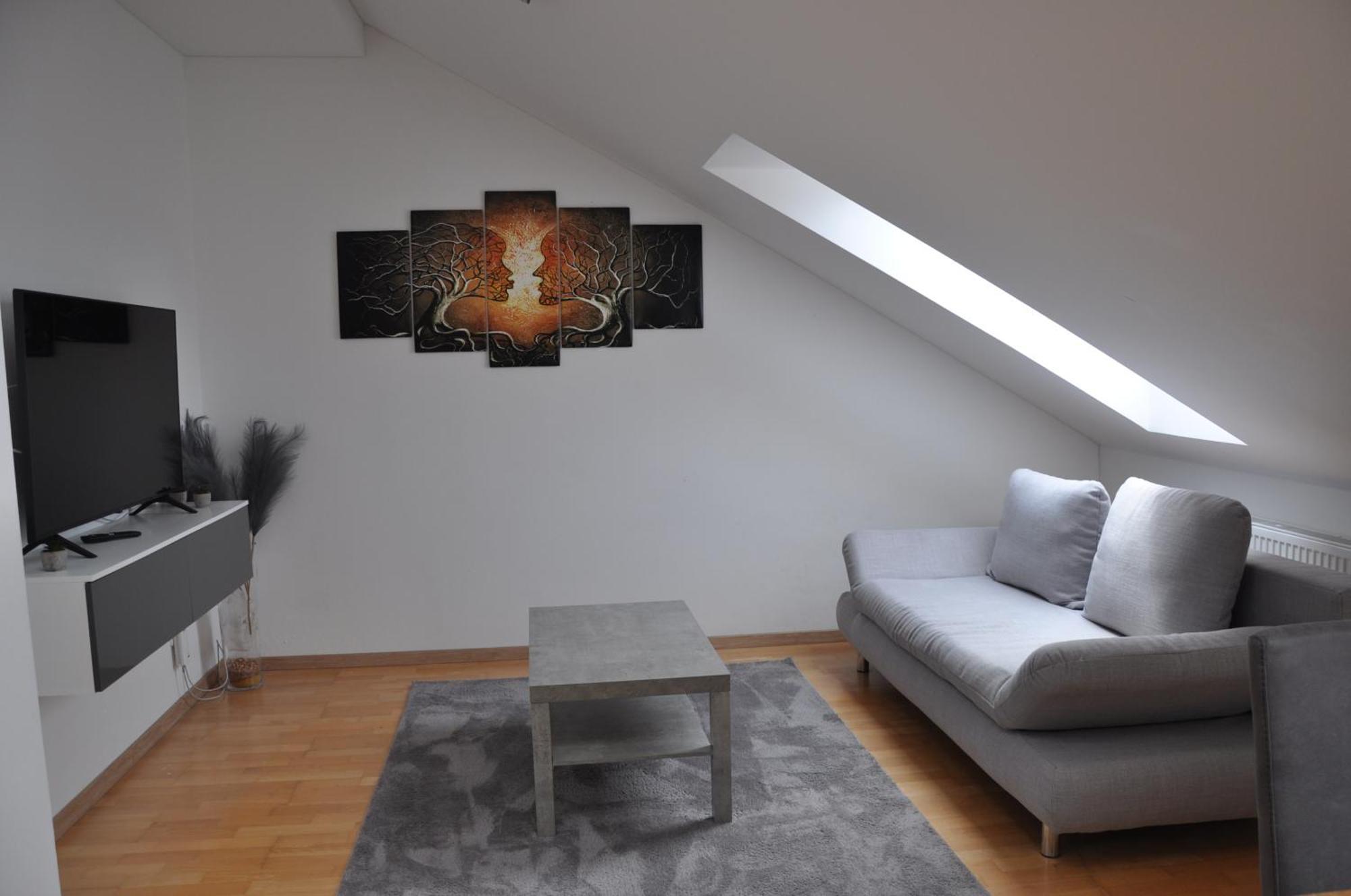 Ferienwohnung "Julka" Kostenloses W-Lan Giebelstadt Exterior foto