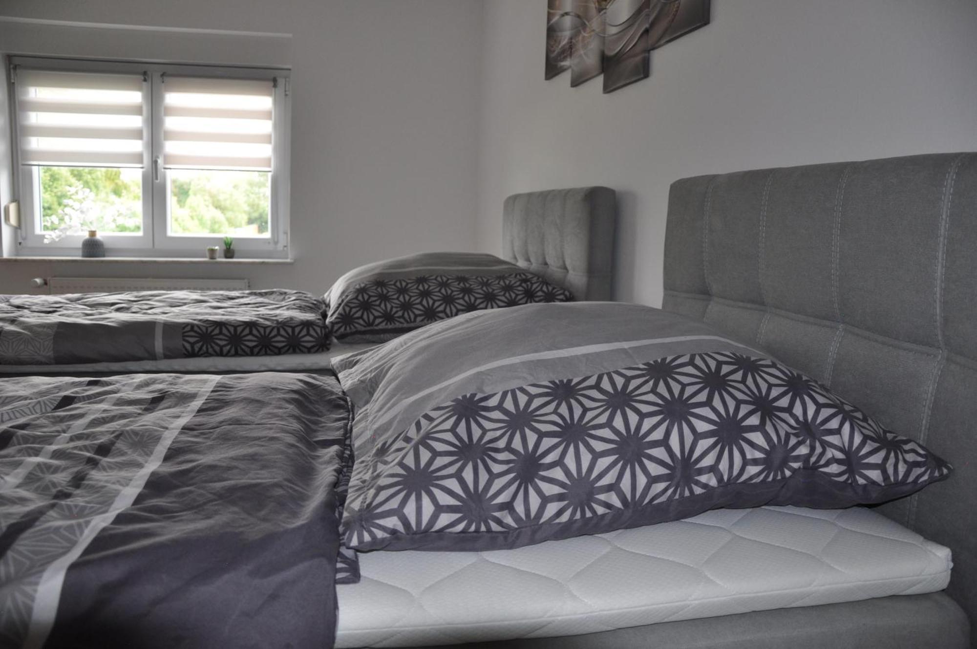 Ferienwohnung "Julka" Kostenloses W-Lan Giebelstadt Exterior foto
